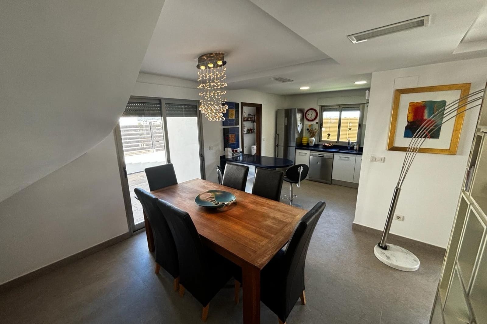 3 slaapkamer Villa te koop in Cox met zwembad garage - € 340.000 (Ref: 9858798)
