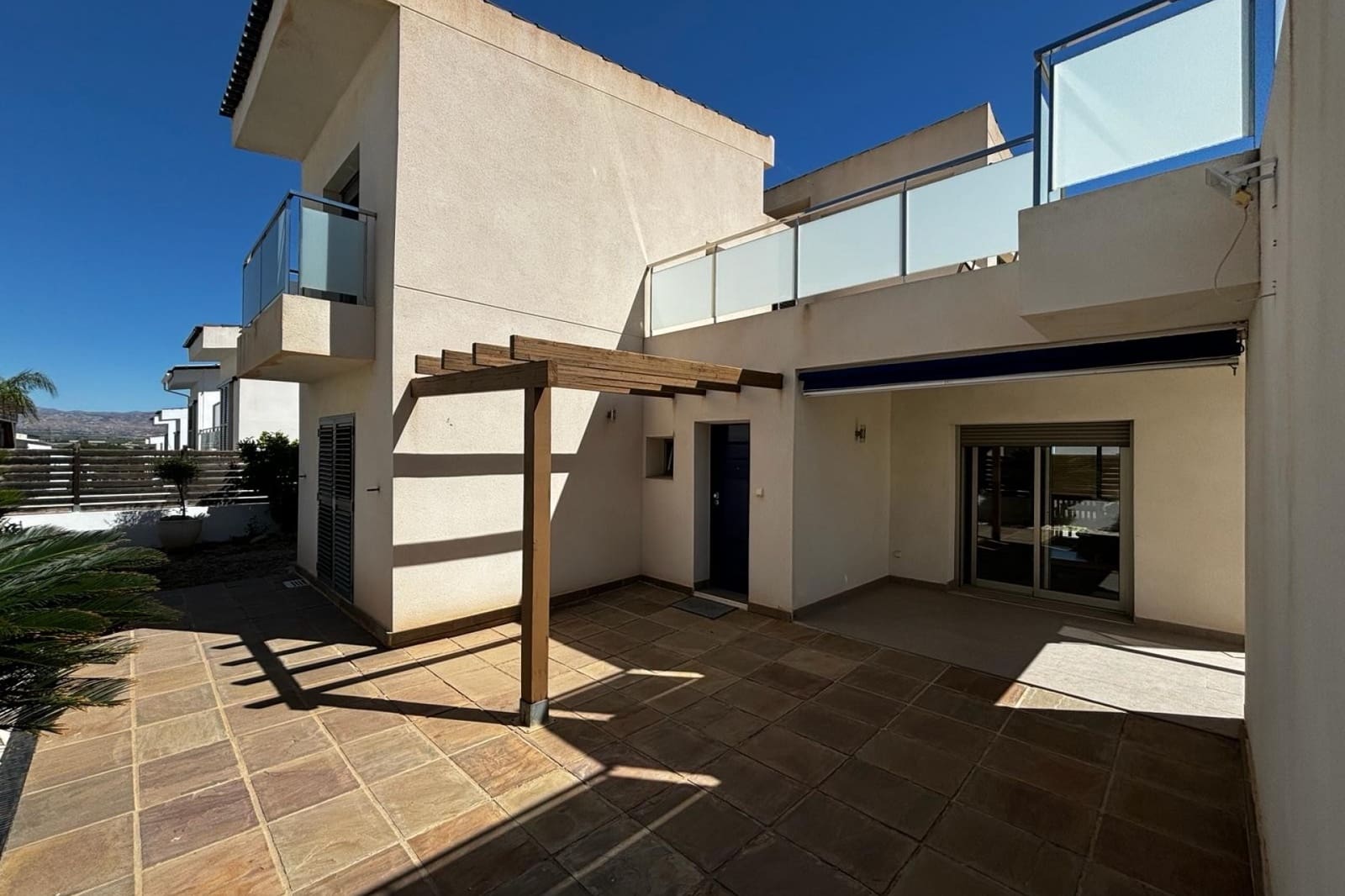 3 slaapkamer Villa te koop in Cox met zwembad garage - € 340.000 (Ref: 9858798)