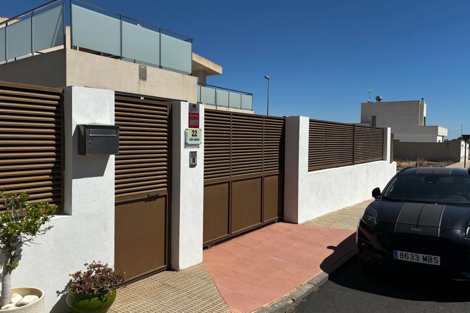 3 slaapkamer Villa te koop in Cox met zwembad garage - € 340.000 (Ref: 9858798)