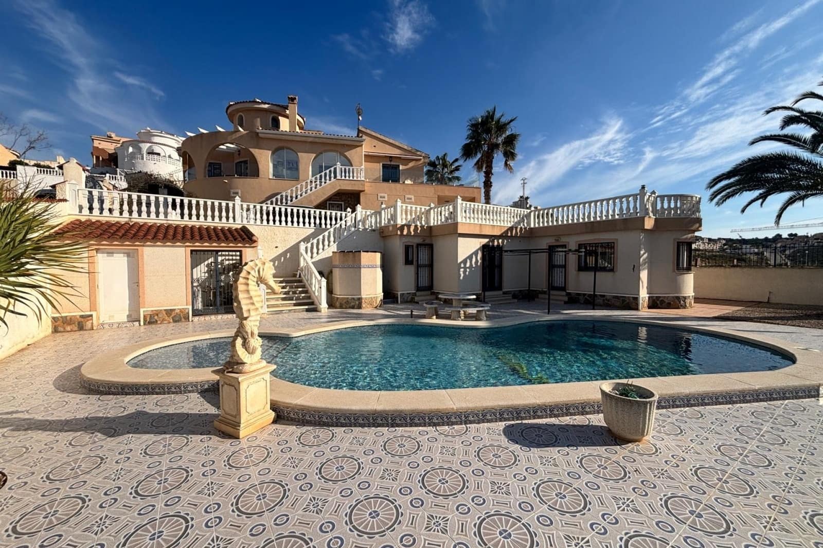 5 soveværelse Villa til salg i Ciudad Quesada med swimmingpool - € 595.000 (Ref: 9858799)