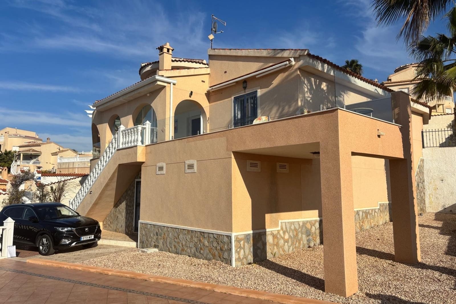 5 soveværelse Villa til salg i Ciudad Quesada med swimmingpool - € 595.000 (Ref: 9858799)