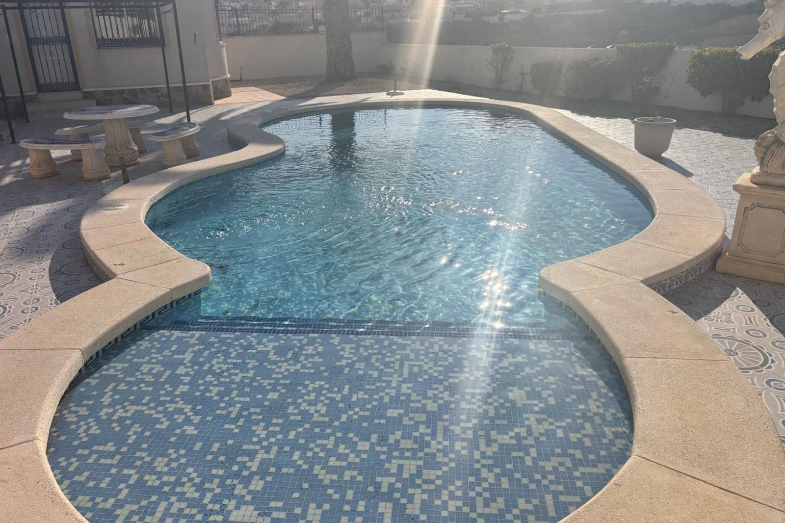 5 soveværelse Villa til salg i Ciudad Quesada med swimmingpool - € 595.000 (Ref: 9858799)