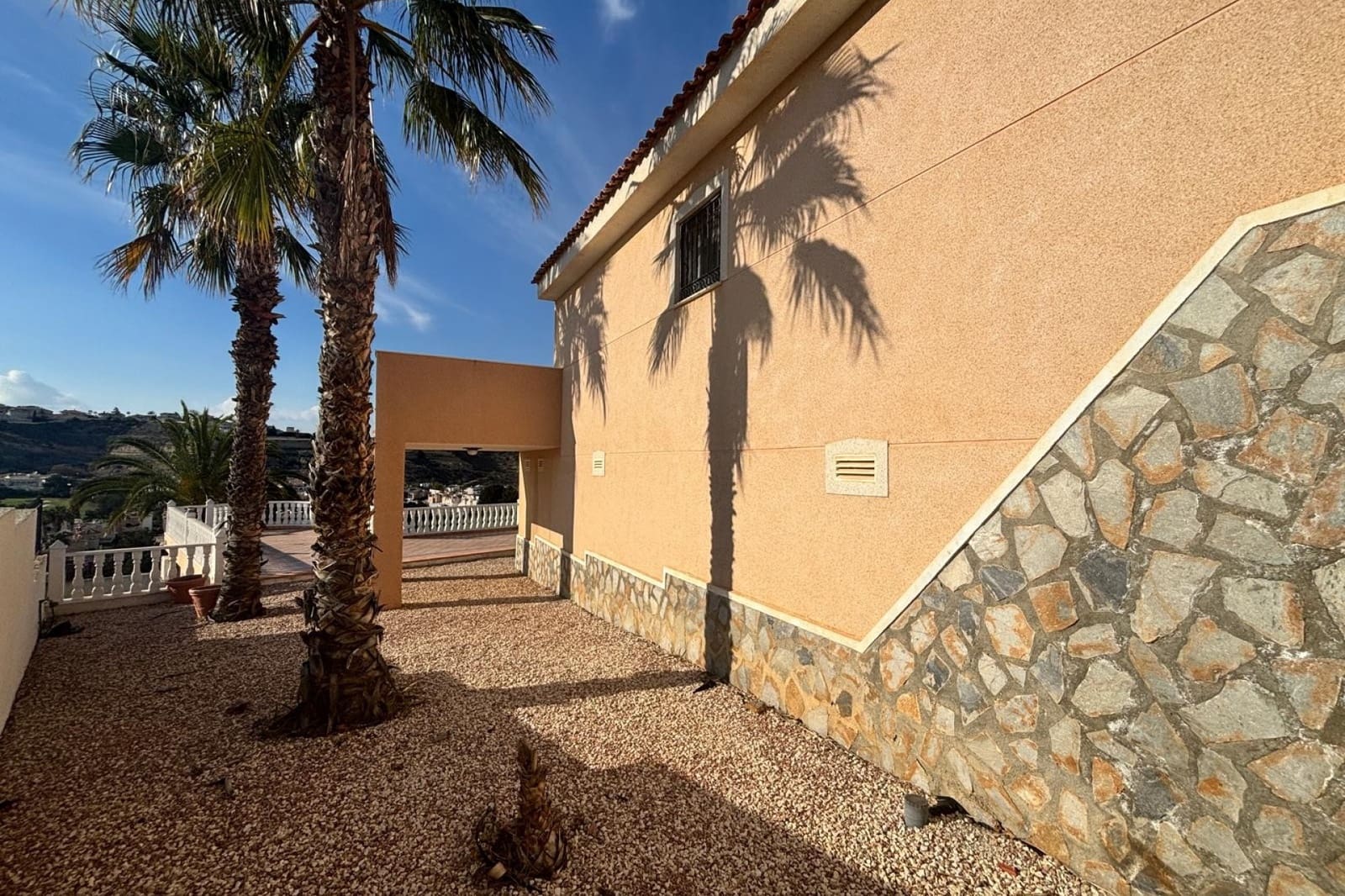 5 soveværelse Villa til salg i Ciudad Quesada med swimmingpool - € 595.000 (Ref: 9858799)