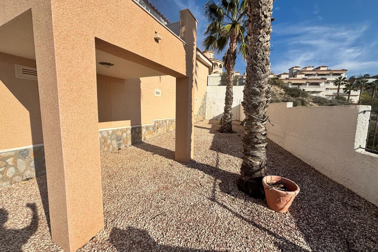 5 soveværelse Villa til salg i Ciudad Quesada med swimmingpool - € 595.000 (Ref: 9858799)