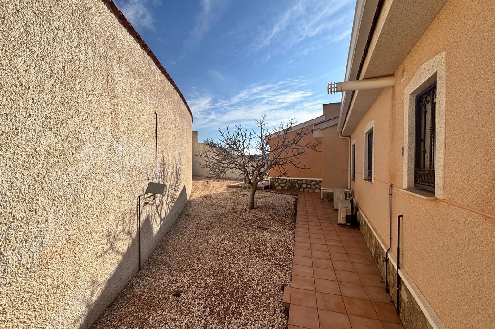 5 soveværelse Villa til salg i Ciudad Quesada med swimmingpool - € 595.000 (Ref: 9858799)