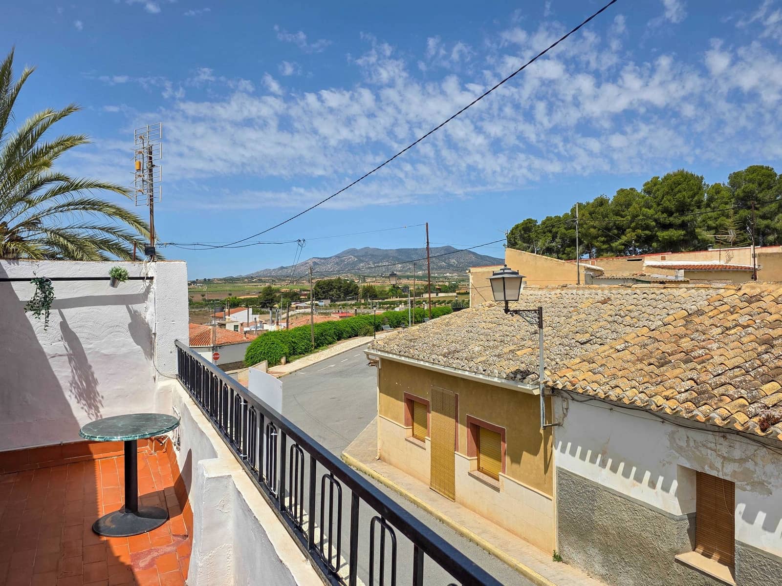 Casa de 3 habitaciones en Pinoso en venta con piscina garaje - 124.900 € (Ref: 9858809)