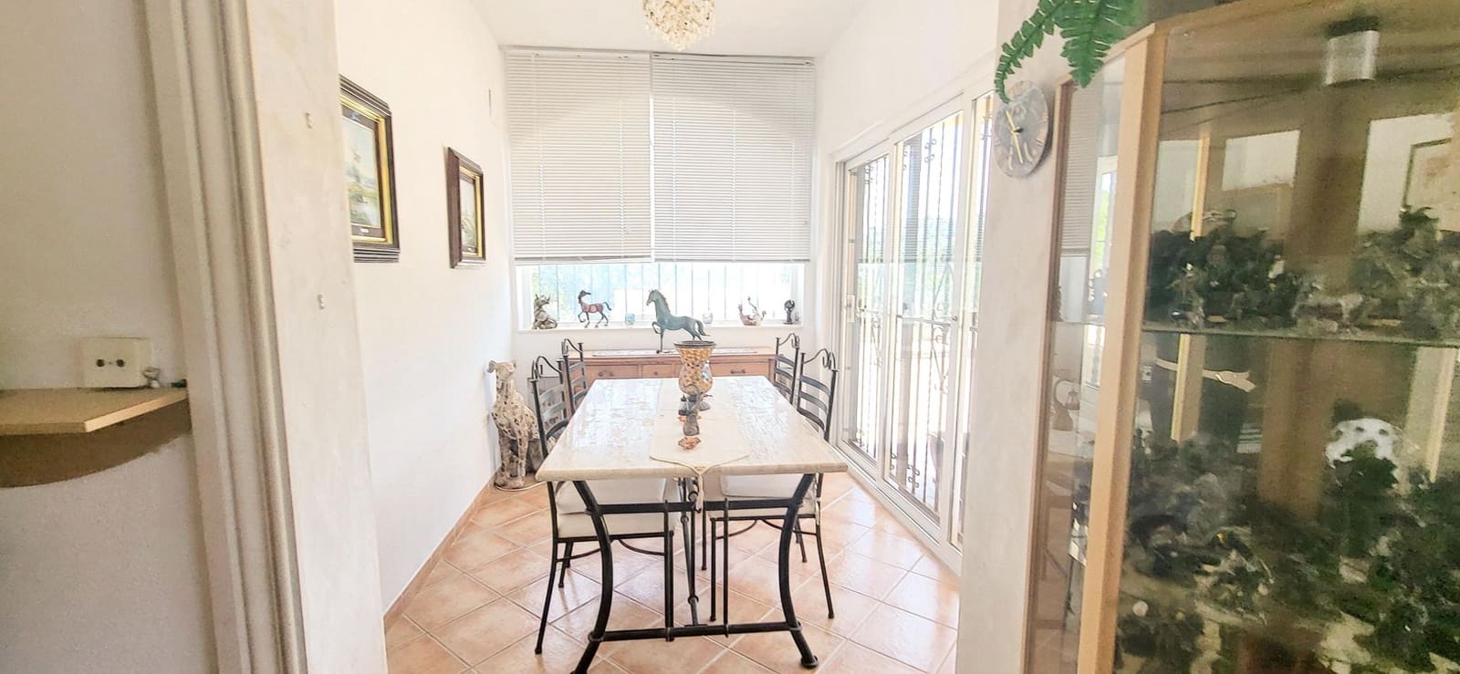 4 soverom Villa til salgs i Hondon de las Nieves med svømmebasseng garasje - € 425 000 (Ref: 9876919)