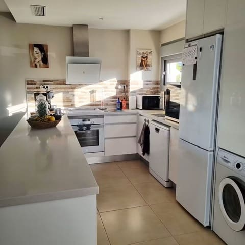 2 soverom Leilighet til salgs i Vistabella, Orihuela med svømmebasseng garasje - € 259 900 (Ref: 10009305)