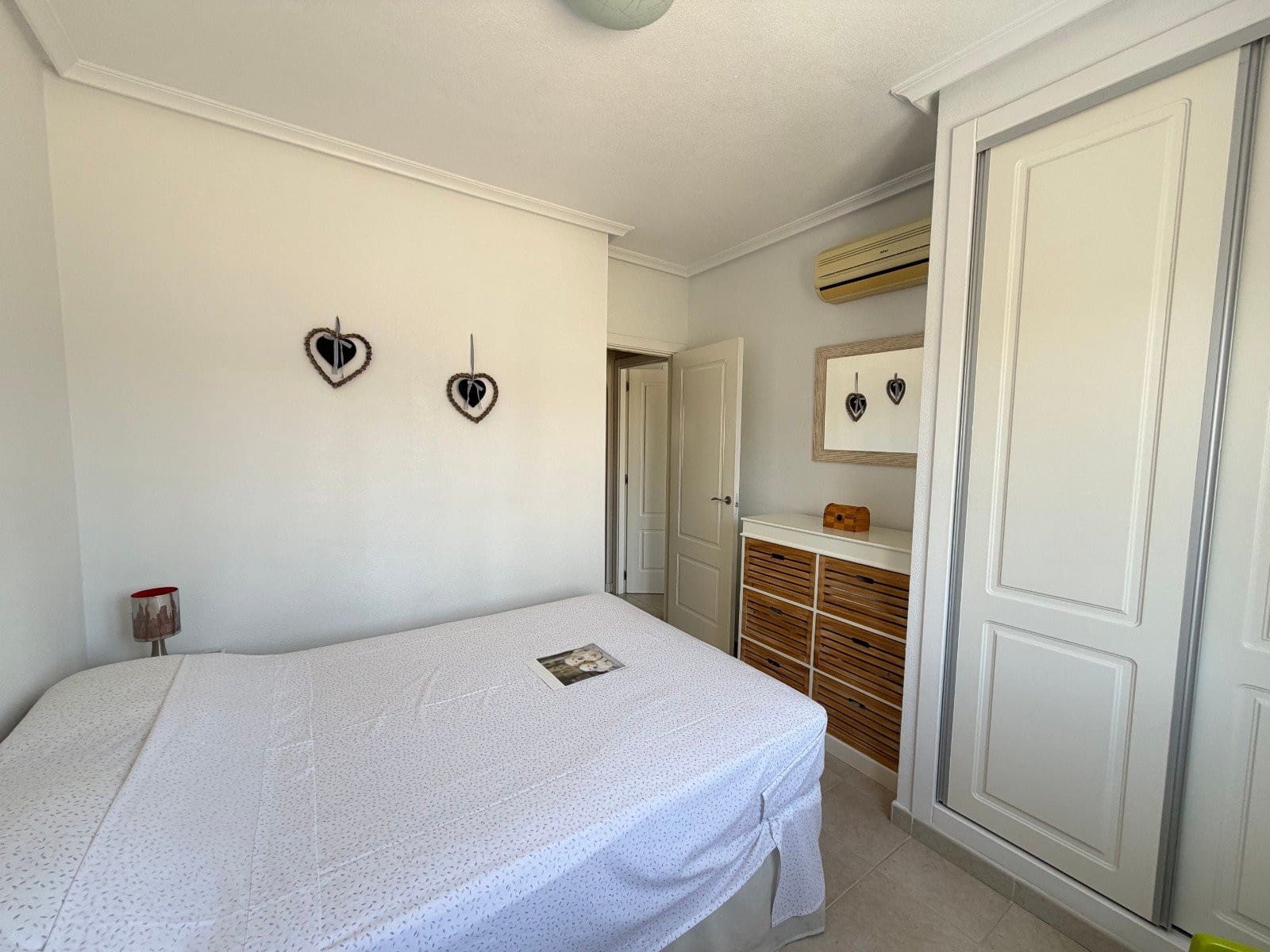 2 soverom Leilighet til salgs i Jacarilla med svømmebasseng - € 129 950 (Ref: 10011928)