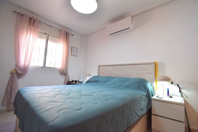 2 Zimmer Apartment zu verkaufen in Playa Flamenca, Orihuela mit Pool Garage - 185.000 € (Ref: 10051998)