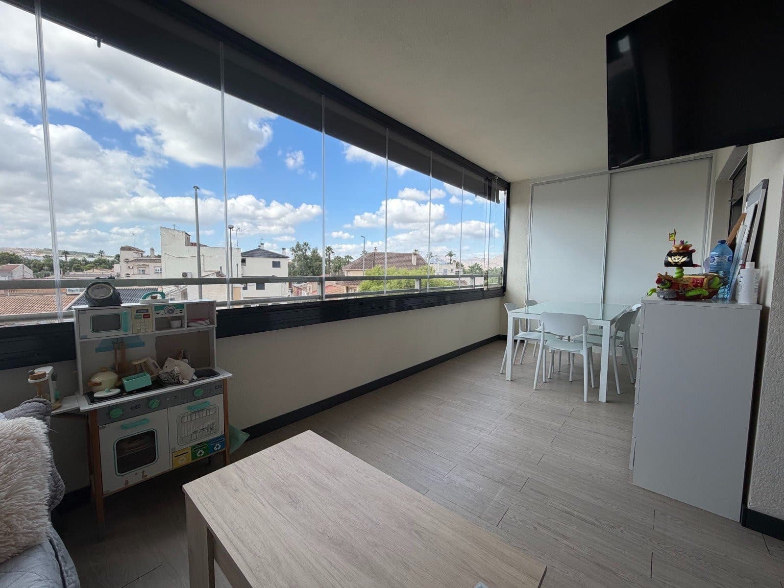 Apartamento de 3 habitaciones en Jacarilla en venta con piscina garaje - 165.000 € (Ref: 10072866)