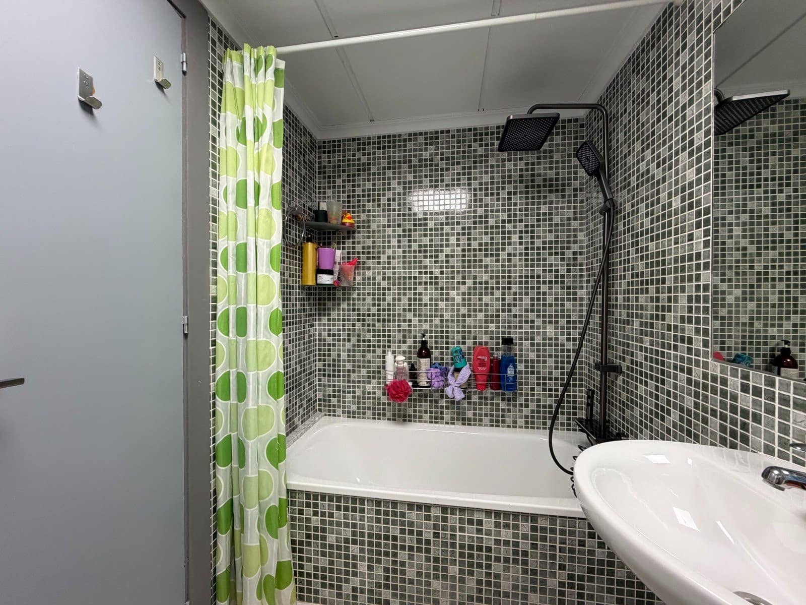 Apartamento de 3 habitaciones en Jacarilla en venta con piscina garaje - 165.000 € (Ref: 10072866)