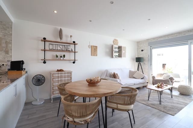 3 makuuhuone Paritalo myytävänä paikassa Daya Vieja mukana uima-altaan - 375 000 € (Ref: 10076721)