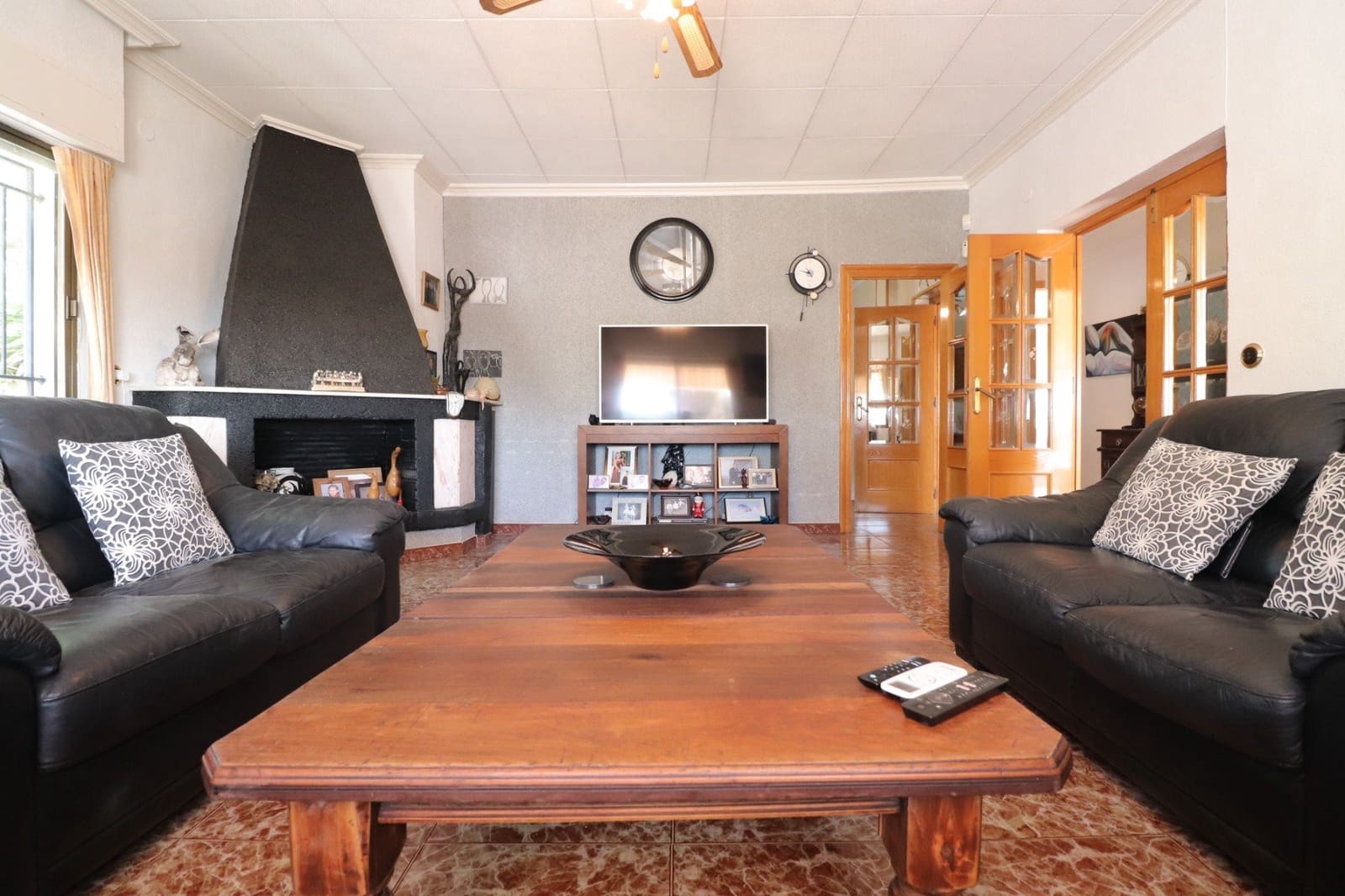 6 bedroom Villa for sale in Crevillente / Crevillent with pool garage - € 468,000 (Ref: 10082006)