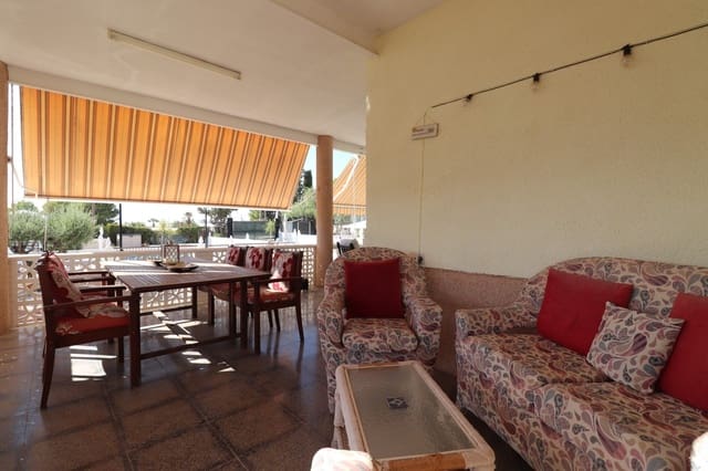 6 bedroom Villa for sale in Crevillente / Crevillent with pool garage - € 468,000 (Ref: 10082006)