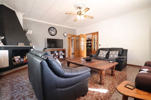 6 bedroom Villa for sale in Crevillente / Crevillent with pool garage - € 468,000 (Ref: 10082006)