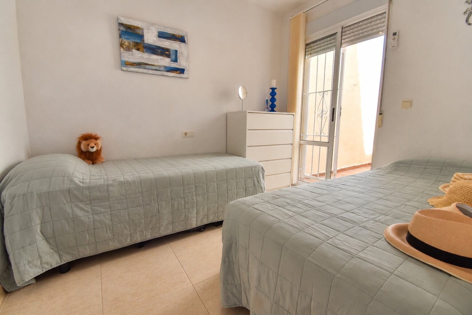 Apartamento de 2 habitaciones en Playa Flamenca en venta con piscina garaje - 165.000 € (Ref: 10112145)