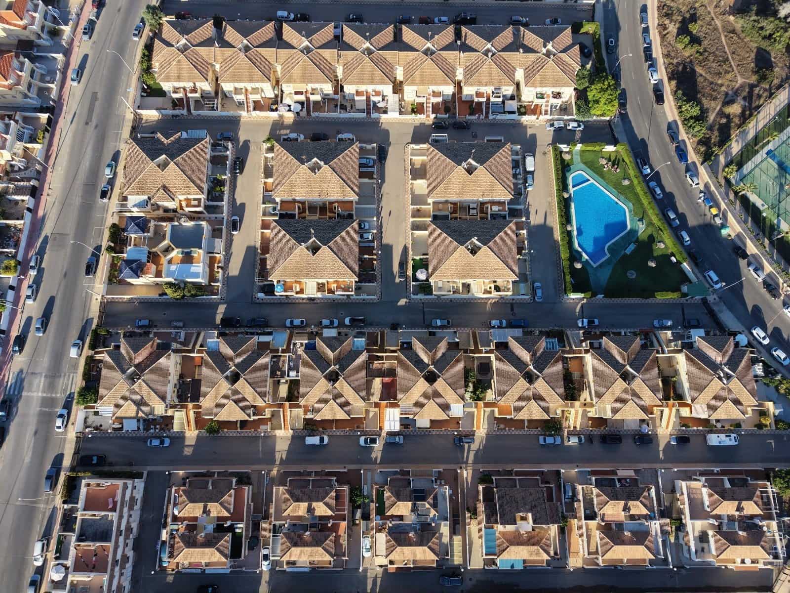 1 slaapkamer Appartement te koop in Playa Flamenca met zwembad garage - € 149.000 (Ref: 10112146)