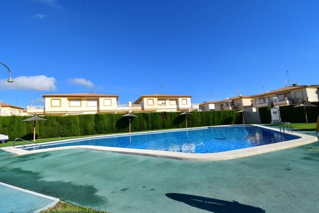 1 slaapkamer Appartement te koop in Playa Flamenca, Orihuela met zwembad garage - € 149.000 (Ref: 10112146)