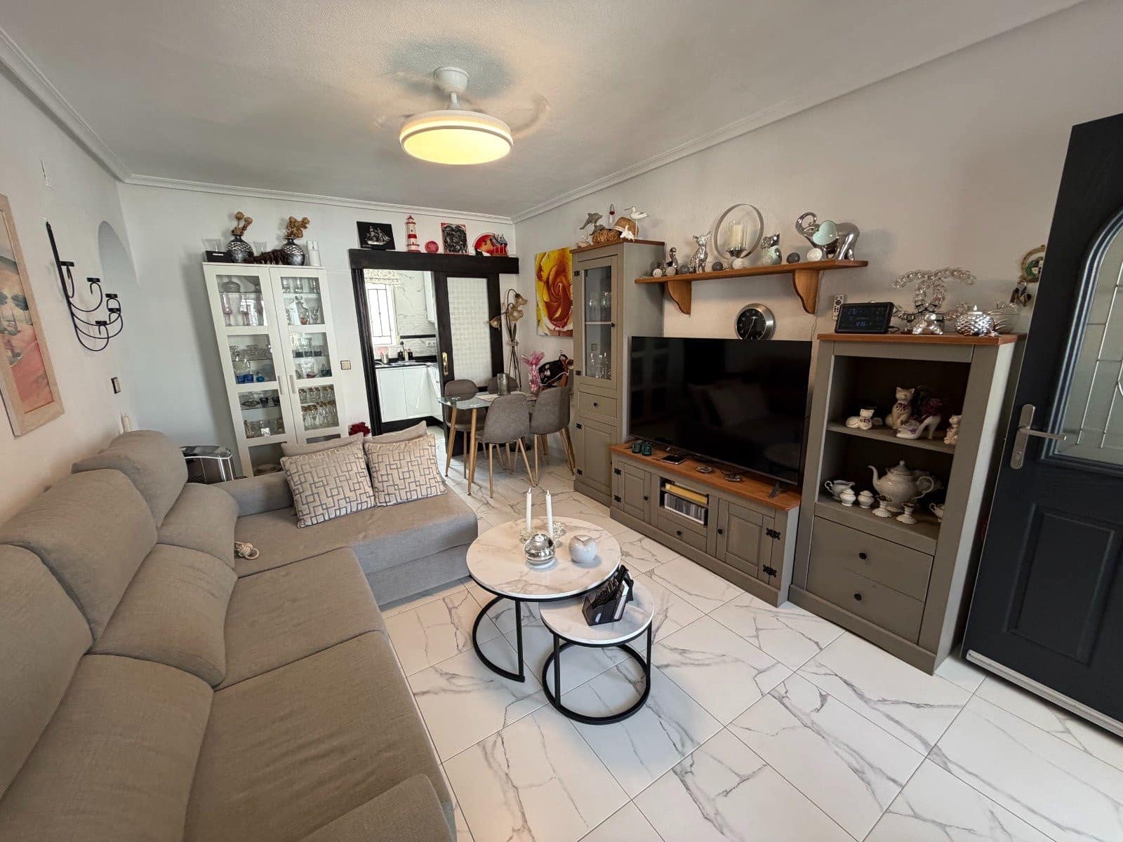 2 Zimmer Apartment zu verkaufen in Orihuela mit Pool - 150.000 € (Ref: 10112147)
