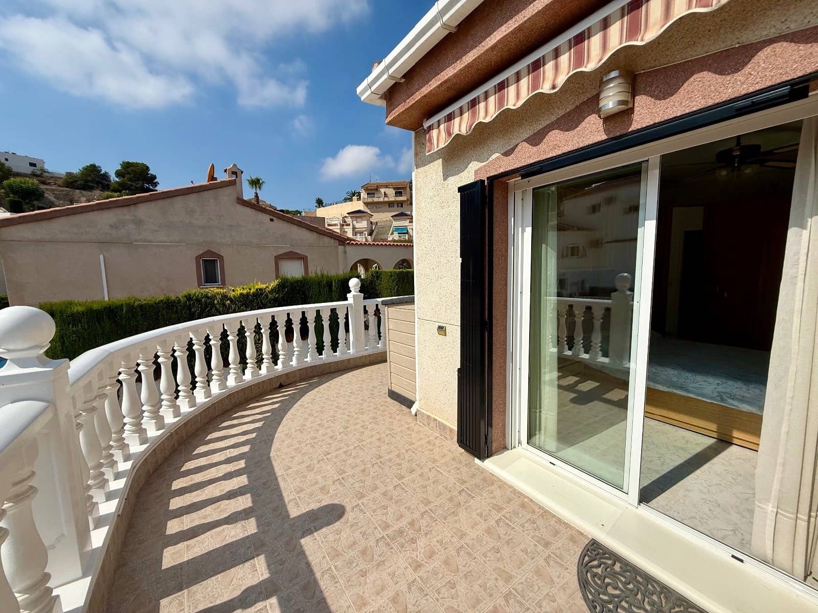 6 camera da letto Villa in vendita in Ciudad Quesada con piscina garage - 575.000 € (Rif: 10117102)