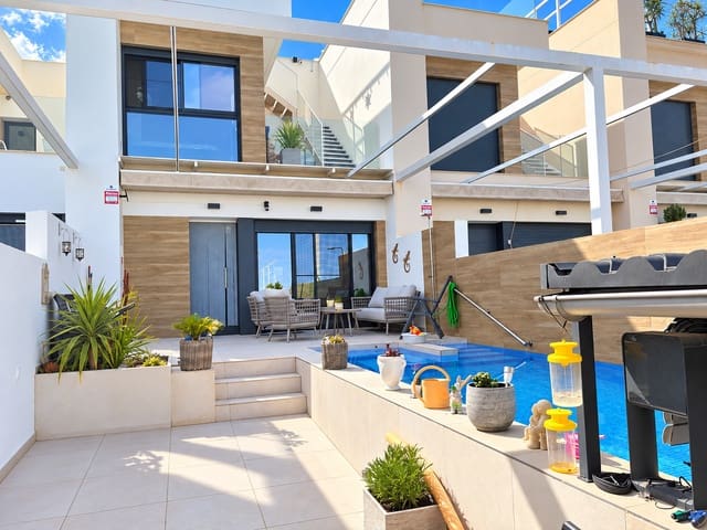 Chalet de 3 habitaciones en Rojales en venta con piscina - 380.000 € (Ref: 10130632)