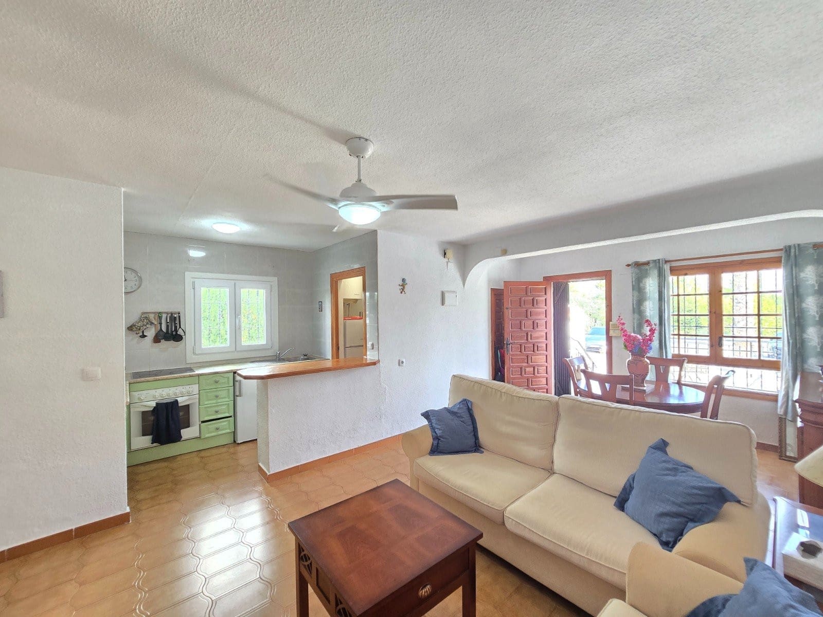 2 soverom Bungalow til salgs i Playa Flamenca med svømmebasseng - € 210 000 (Ref: 10154331)