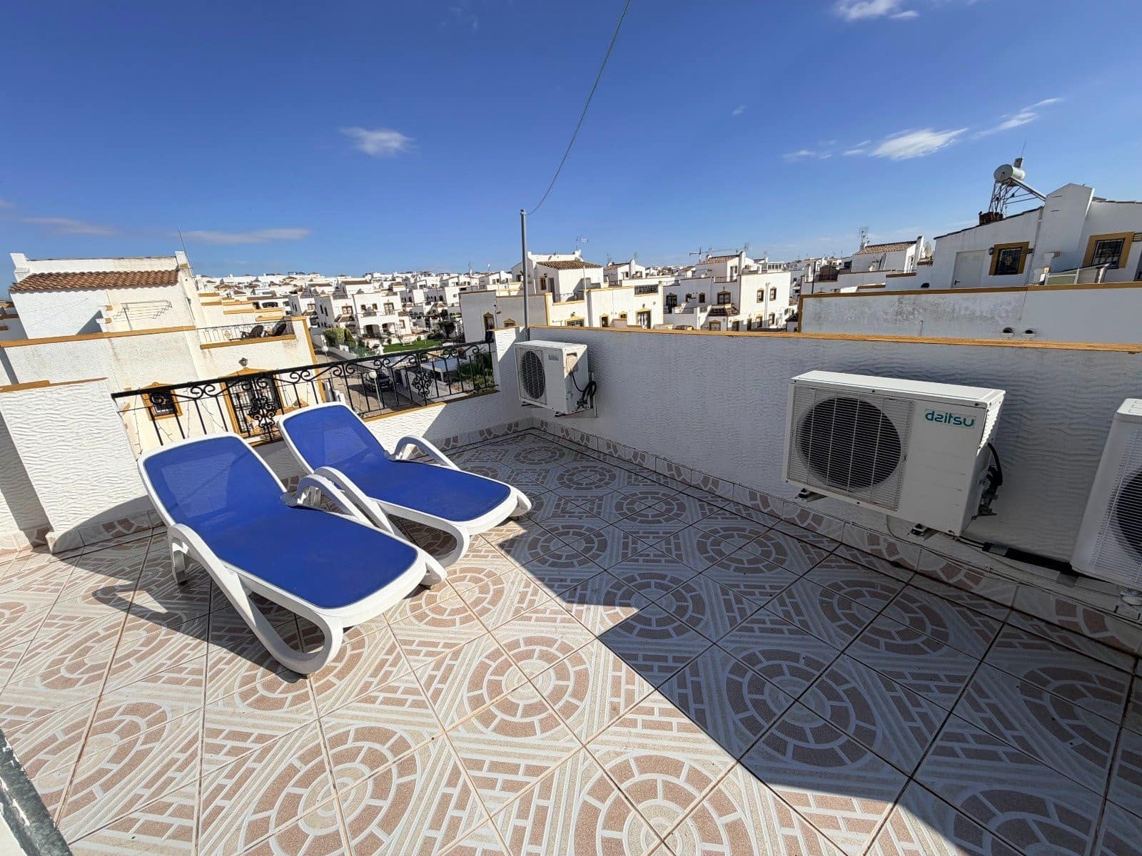3 Zimmer Haus zu verkaufen in Orihuela mit Pool - 197.900 € (Ref: 10166951)