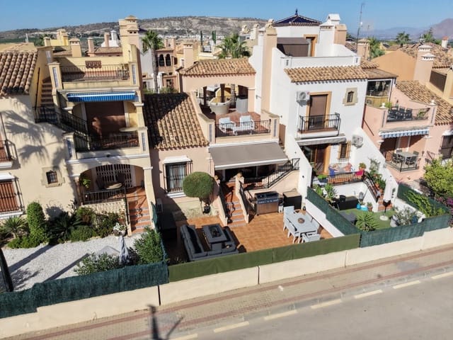 Bungalow de 2 habitaciones en Algorfa en venta con piscina - 249.950 € (Ref: 10169315)