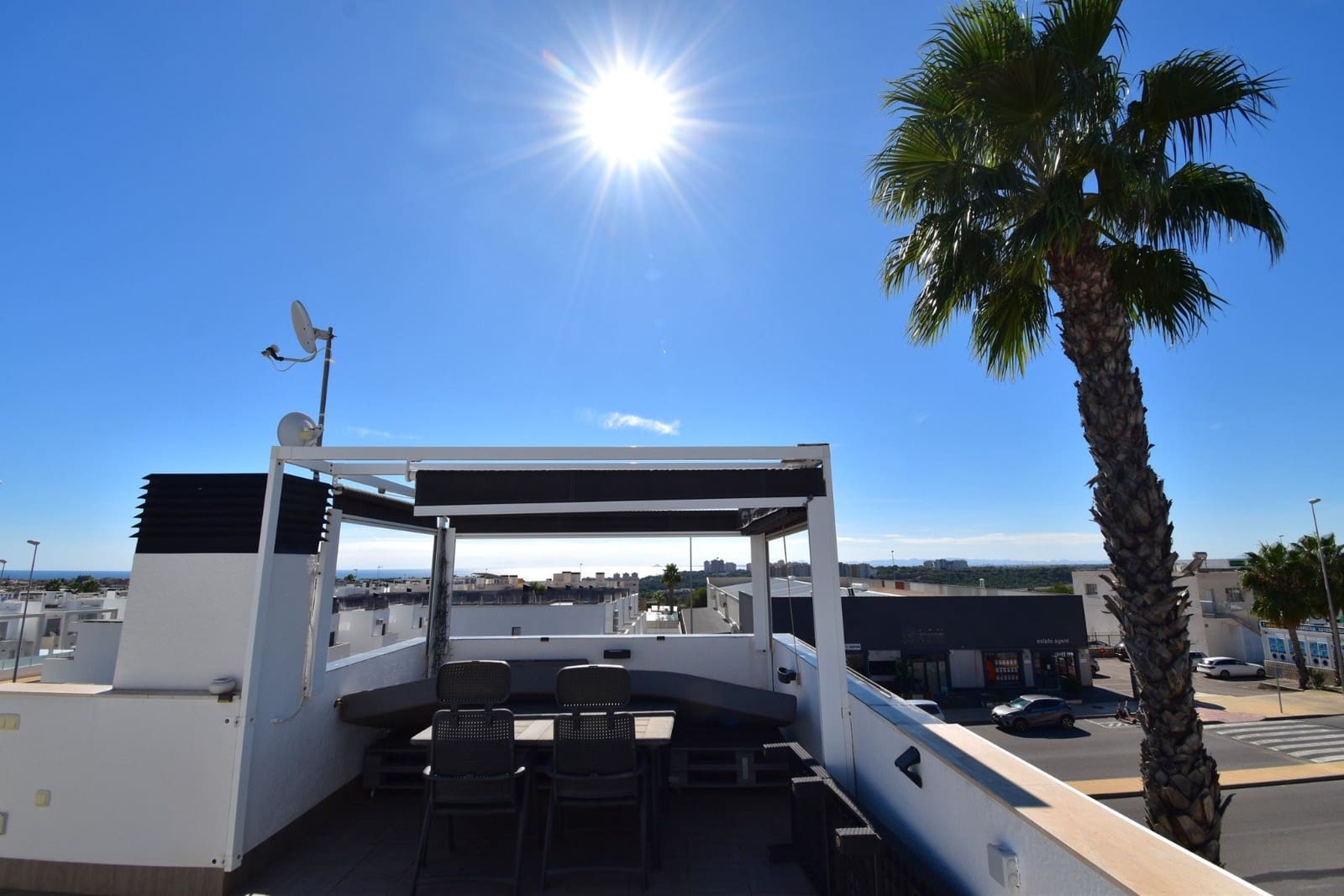 3 makuuhuone Huoneisto myytävänä paikassa Cabo Roig mukana uima-altaan 
autotalli - 415 000 € (Ref: 10179500)