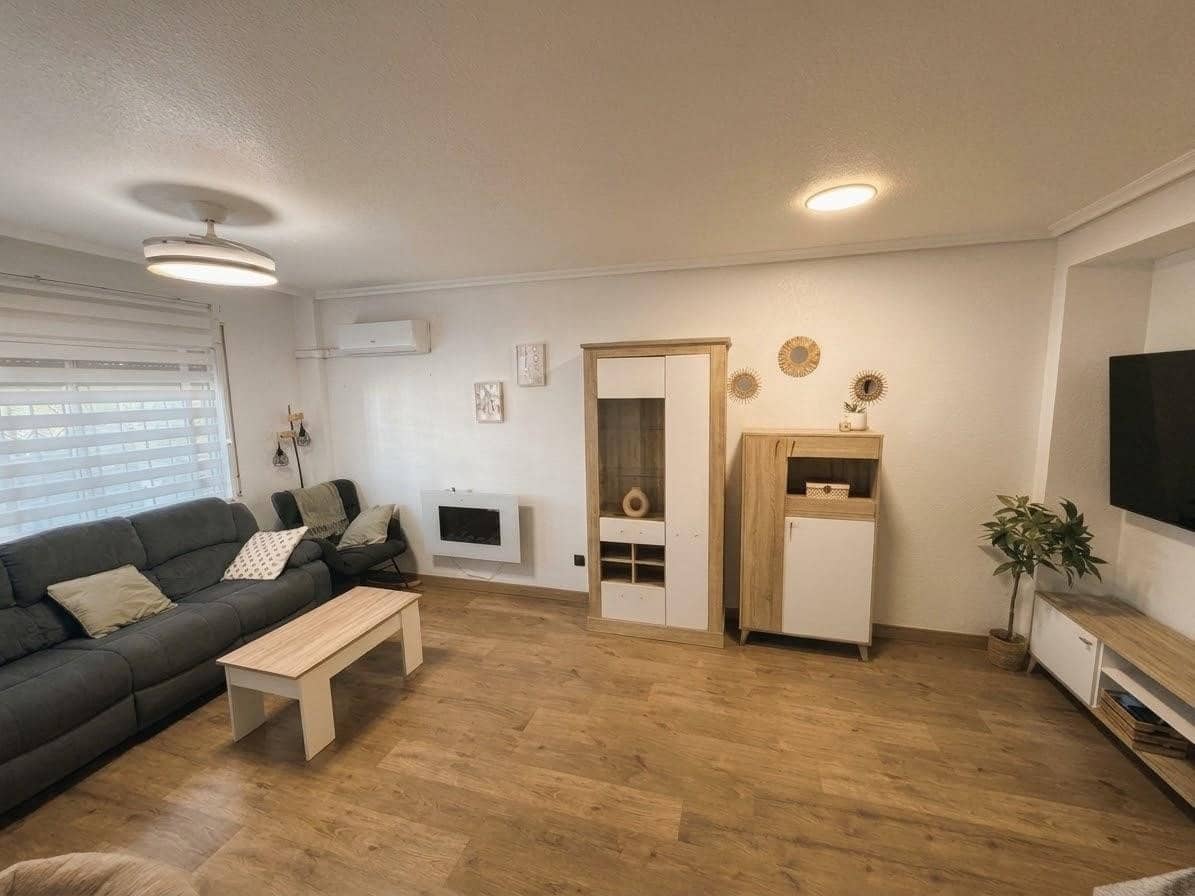 2 bedroom Apartment for sale in Orihuela with pool - € 115,000 (Ref: 10181977)