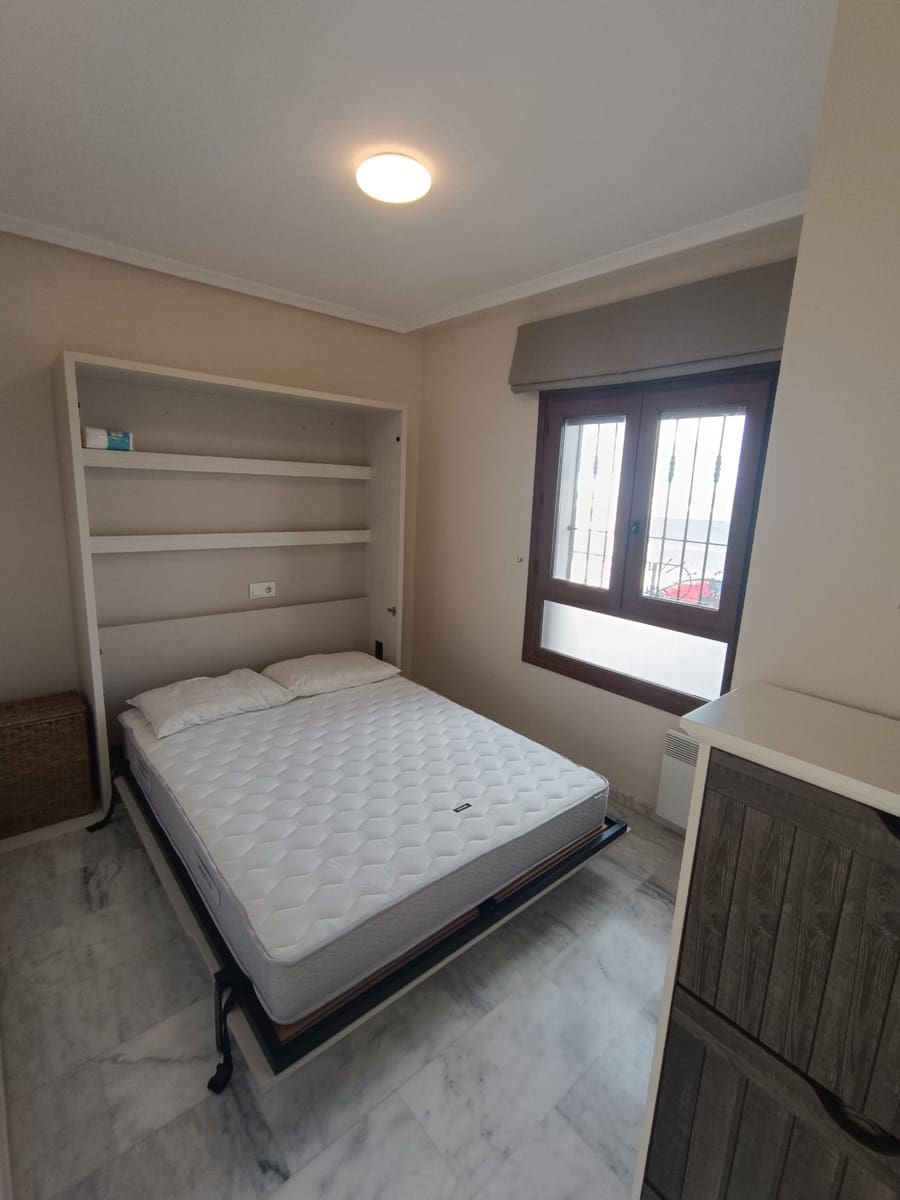 2 soveværelse Lejlighed til salg i Algorfa med swimmingpool garage - € 230.000 (Ref: 10183665)