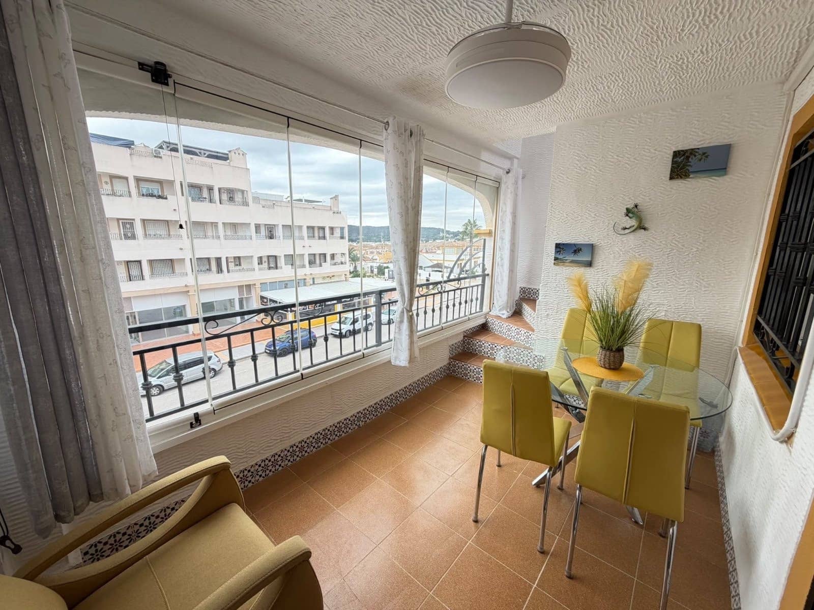 2 soveværelse Lejlighed til salg i Vistabella med swimmingpool - € 137.000 (Ref: 10185299)