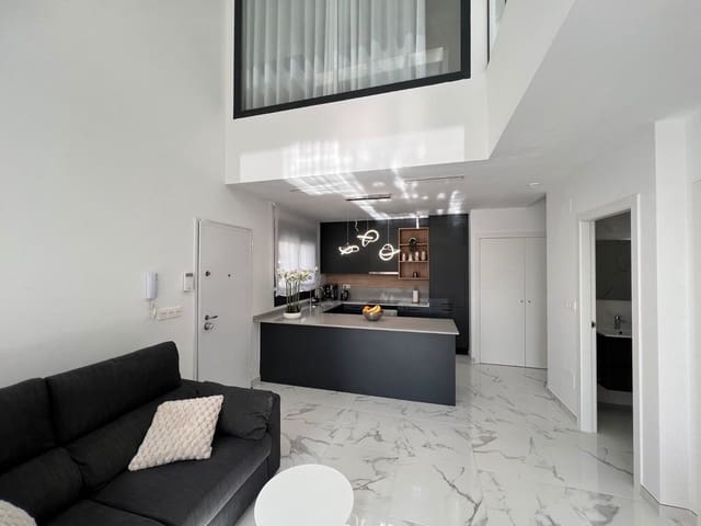 Chalet de 3 habitaciones en Los Montesinos en venta con piscina - 379.000 € (Ref: 8656490)