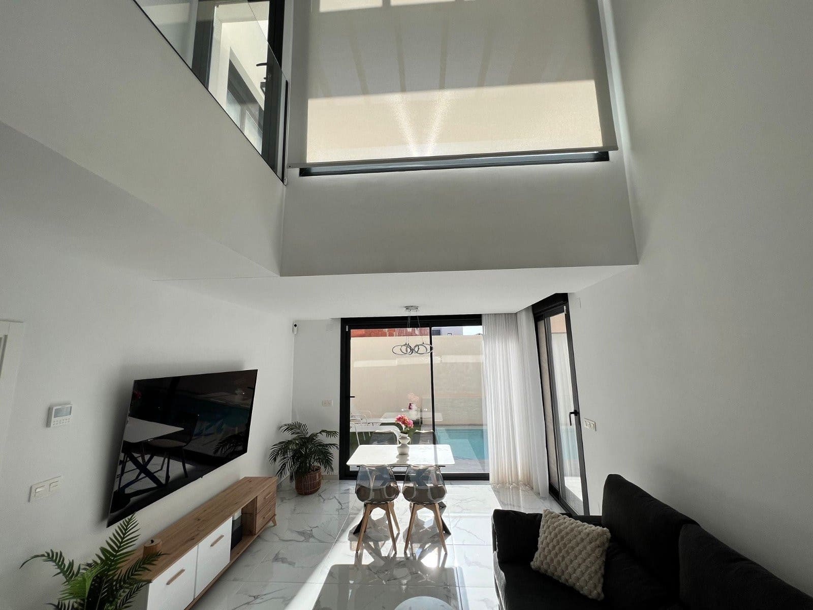 Chalet de 3 habitaciones en Los Montesinos en venta con piscina - 379.000 € (Ref: 8656490)