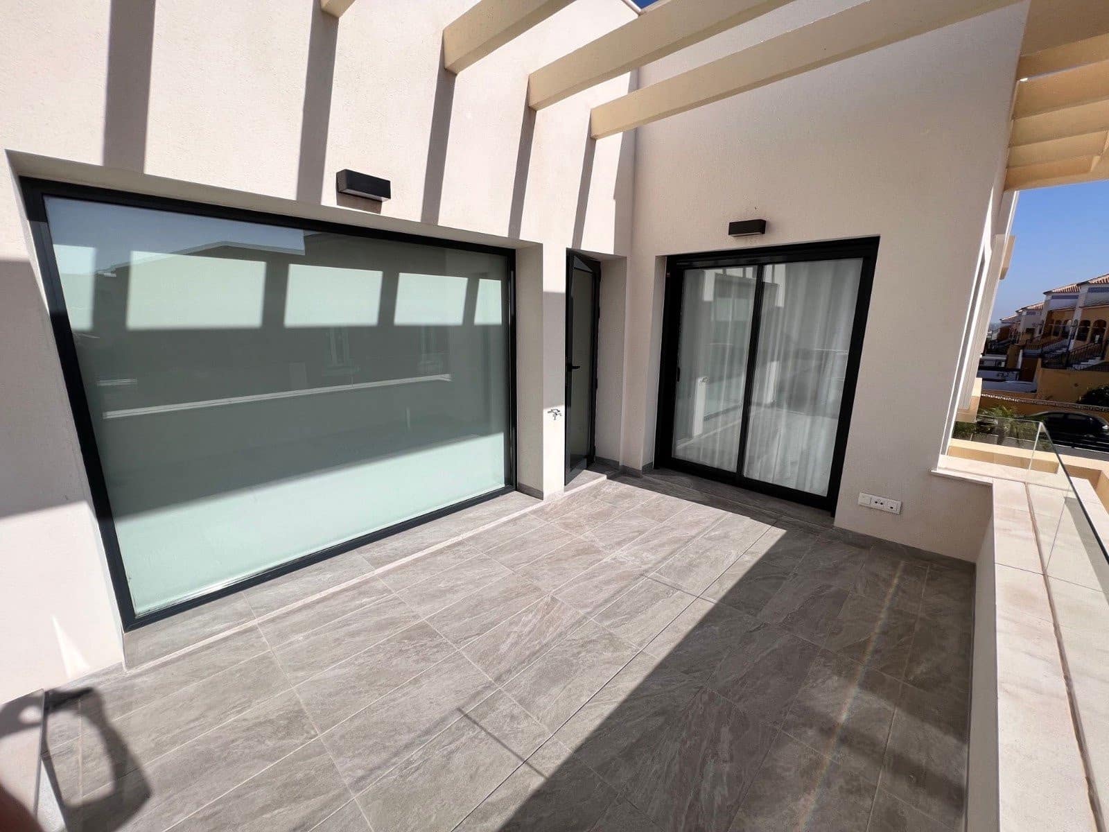 Chalet de 3 habitaciones en Los Montesinos en venta con piscina - 379.000 € (Ref: 8656490)