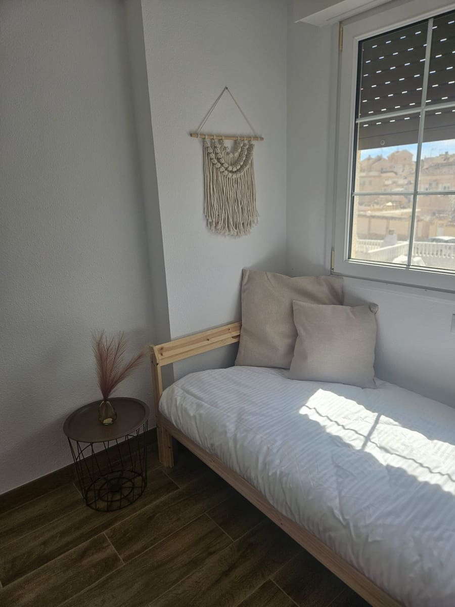 2 slaapkamer Huis te koop in La Mata met zwembad garage - € 199.000 (Ref: 8904585)