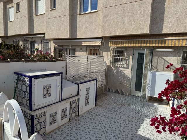 2 bedroom Townhouse for sale in La Mata, Torrevieja with pool garage - € 199,000 (Ref: 8904585)