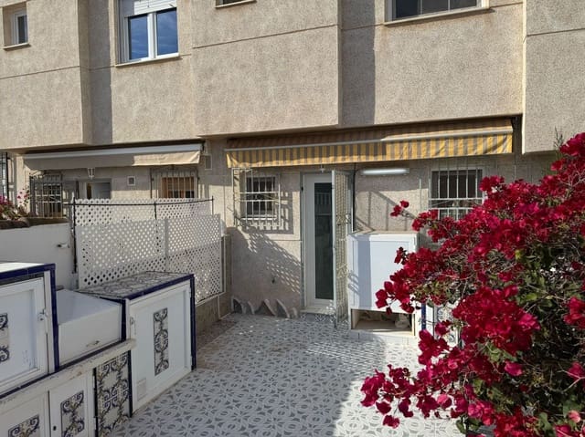 2 bedroom Townhouse for sale in La Mata, Torrevieja with pool garage - € 199,000 (Ref: 8904585)