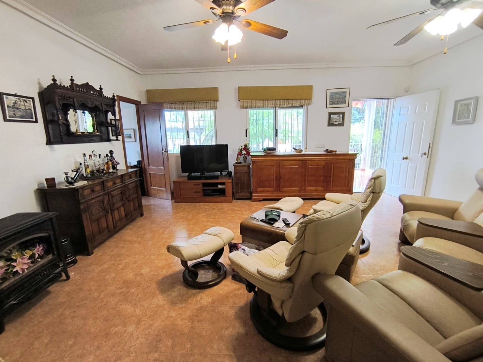 3 quarto Moradia para venda em Orihuela com piscina - 379 950 € (Ref: 8952062)