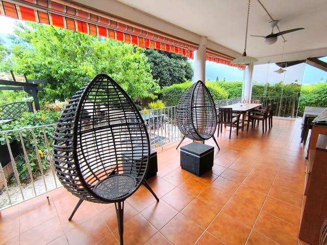 3 bedroom Villa for sale in Molins - Campaneta - San Bartolomé, Orihuela with pool - € 379,950 (Ref: 8952062)