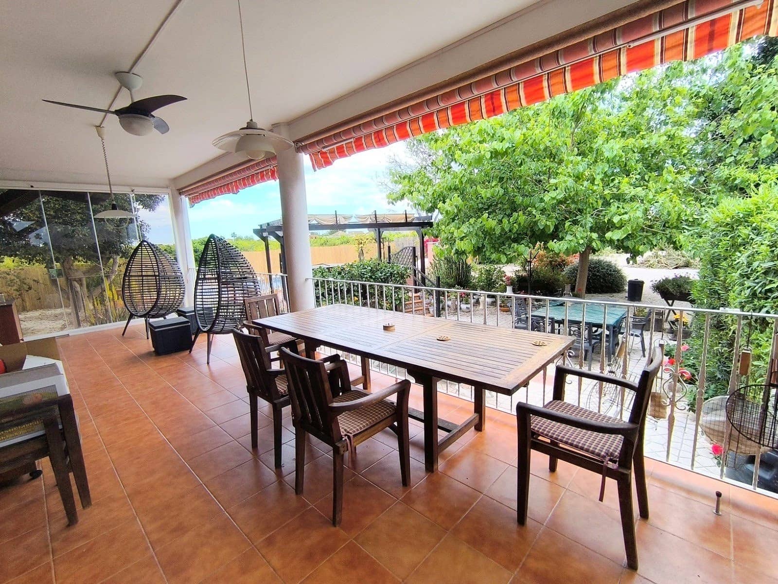 3 quarto Moradia para venda em Orihuela com piscina - 379 950 € (Ref: 8952062)