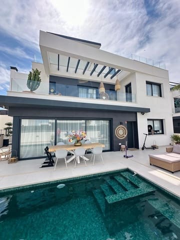 5 makuuhuone Huvila myytävänä paikassa Algorfa mukana uima-altaan 
autotalli - 575 000 € (Ref: 8971328)