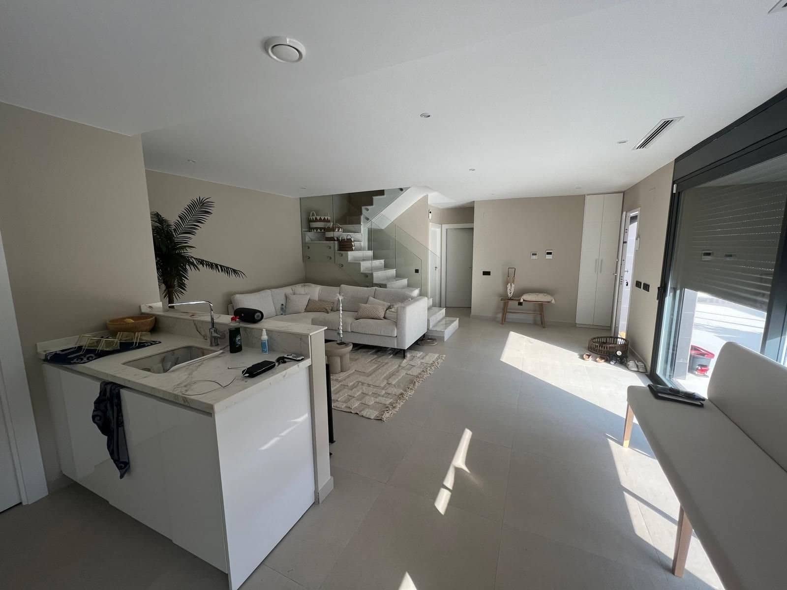 5 bedroom Villa for sale in Algorfa with pool garage - € 575,000 (Ref: 8971328)