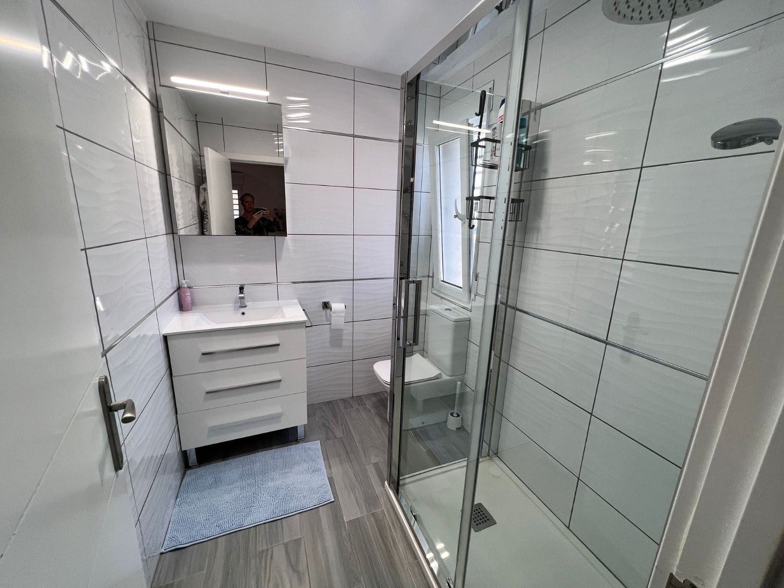 Chalet de 3 habitaciones en La Marina en venta con piscina - 425.000 € (Ref: 8990100)