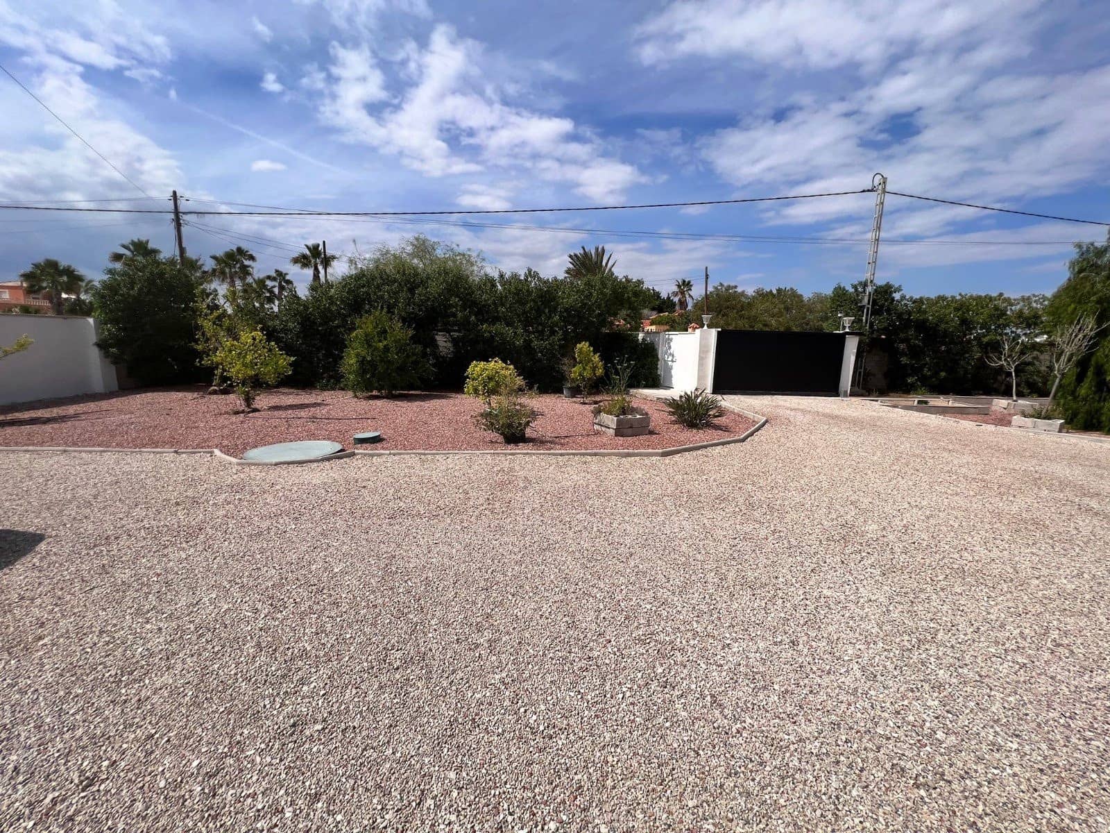 Chalet de 3 habitaciones en La Marina en venta con piscina - 425.000 € (Ref: 8990100)