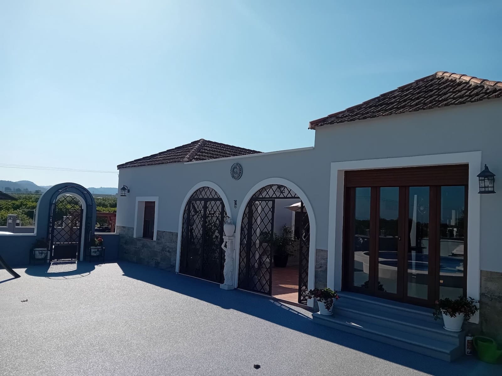 5 soveværelse Villa til salg i Jacarilla med swimmingpool - € 595.000 (Ref: 9000765)