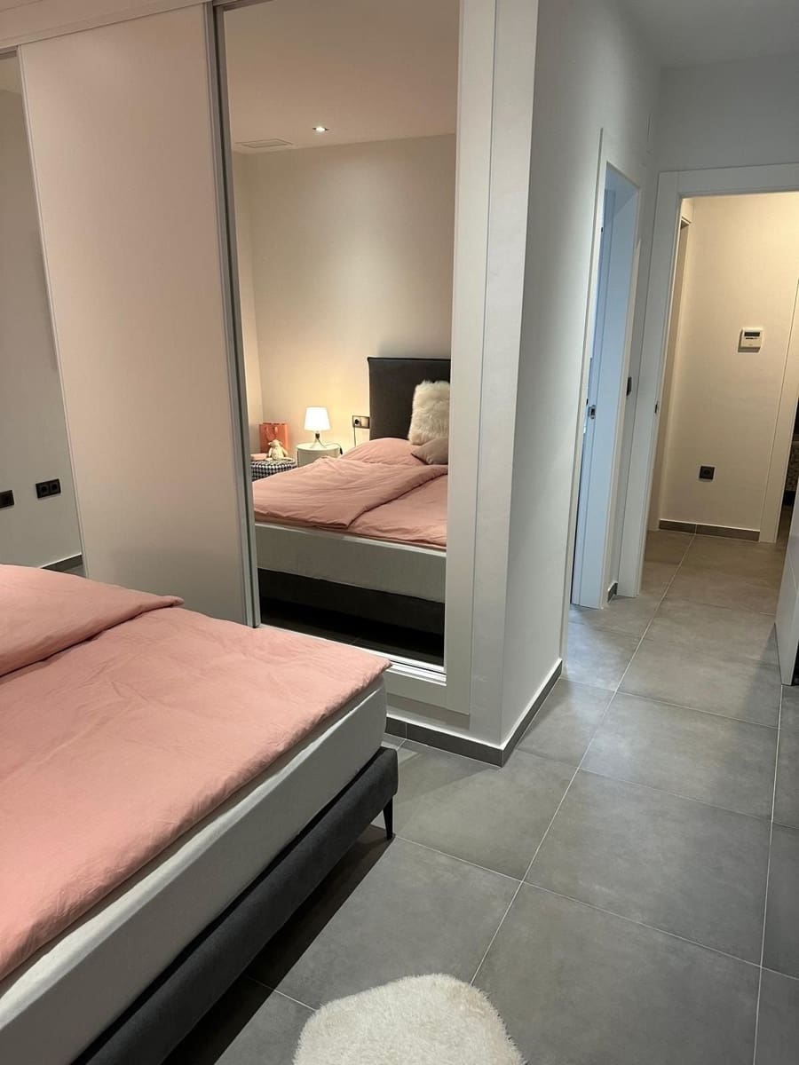 Chalet de 2 habitaciones en Ciudad Quesada en venta con piscina garaje - 340.000 € (Ref: 9006064)