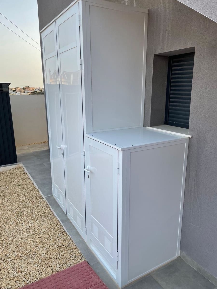 Chalet de 2 habitaciones en Ciudad Quesada en venta con piscina garaje - 340.000 € (Ref: 9006064)