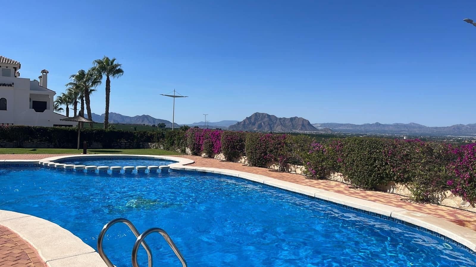 2 bedroom Apartment for sale in Algorfa with pool garage - € 185,000 (Ref: 9028405)